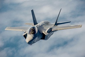 ������ �������� F-35 ����� ��-�� ���������