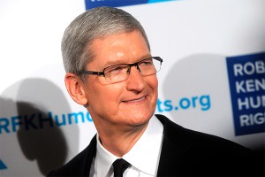 Google � WhatsApp ���������� �� Apple
